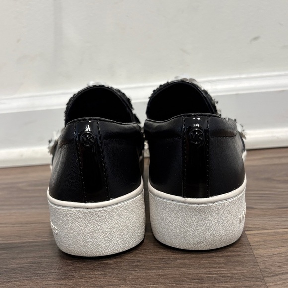 MICHAEL KORS-BLACK TRENT FLORAL SLIP-ON SNEAKER SIZE-6 - Picture 3 of 6